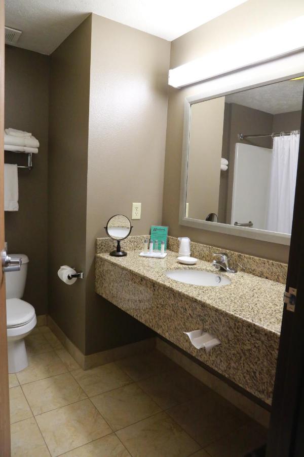 Horizon Inn & Suites West Point Esterno foto