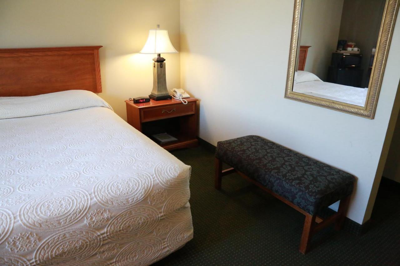 Horizon Inn & Suites West Point Esterno foto